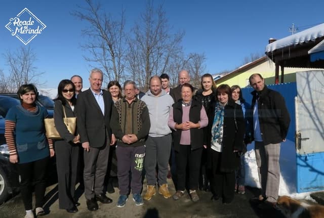 5d7620017a6dfa47fa28bb12_5