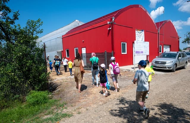 63c04019c6d910d0f72c1e78_0